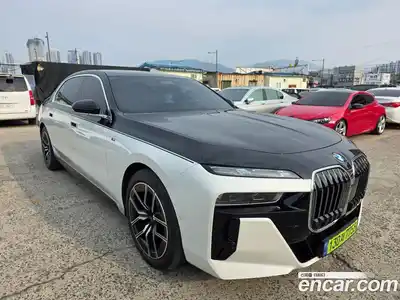 BMW 7-Series 2023 3.0 Автомат в Москве № 762918, миниатюра 3