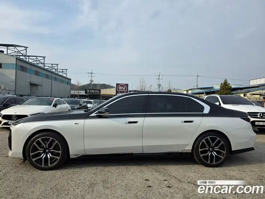 BMW 7-Series 2023 3.0 Автомат в Москве № 762918, фото 8