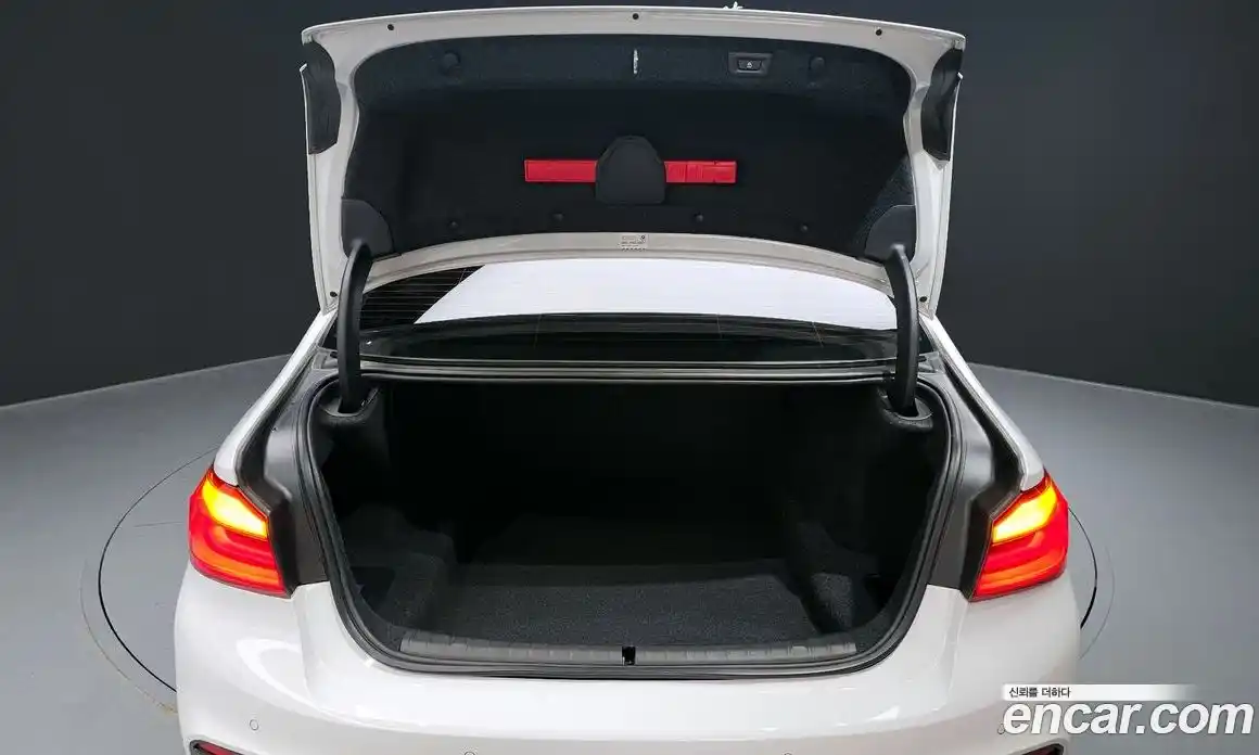 BMW 5-Series 2017 2.0 Автомат в Москве № 763172, фото 20