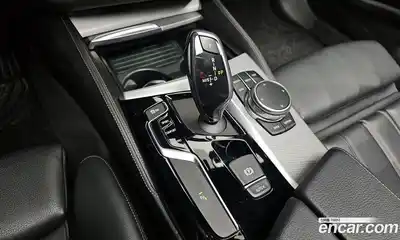 BMW 5-Series 2017 2.0 Автомат в Москве № 763172, миниатюра 9