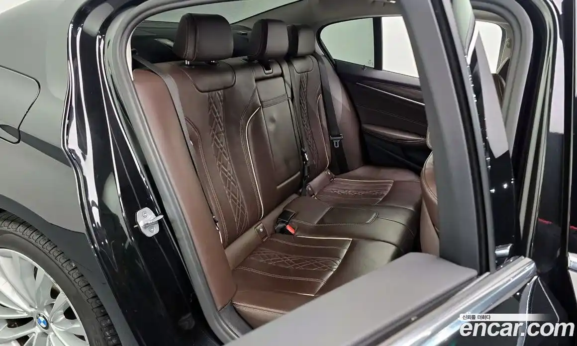 BMW 5-Series 2018 2.0 Автомат в Москве № 763360, фото 12