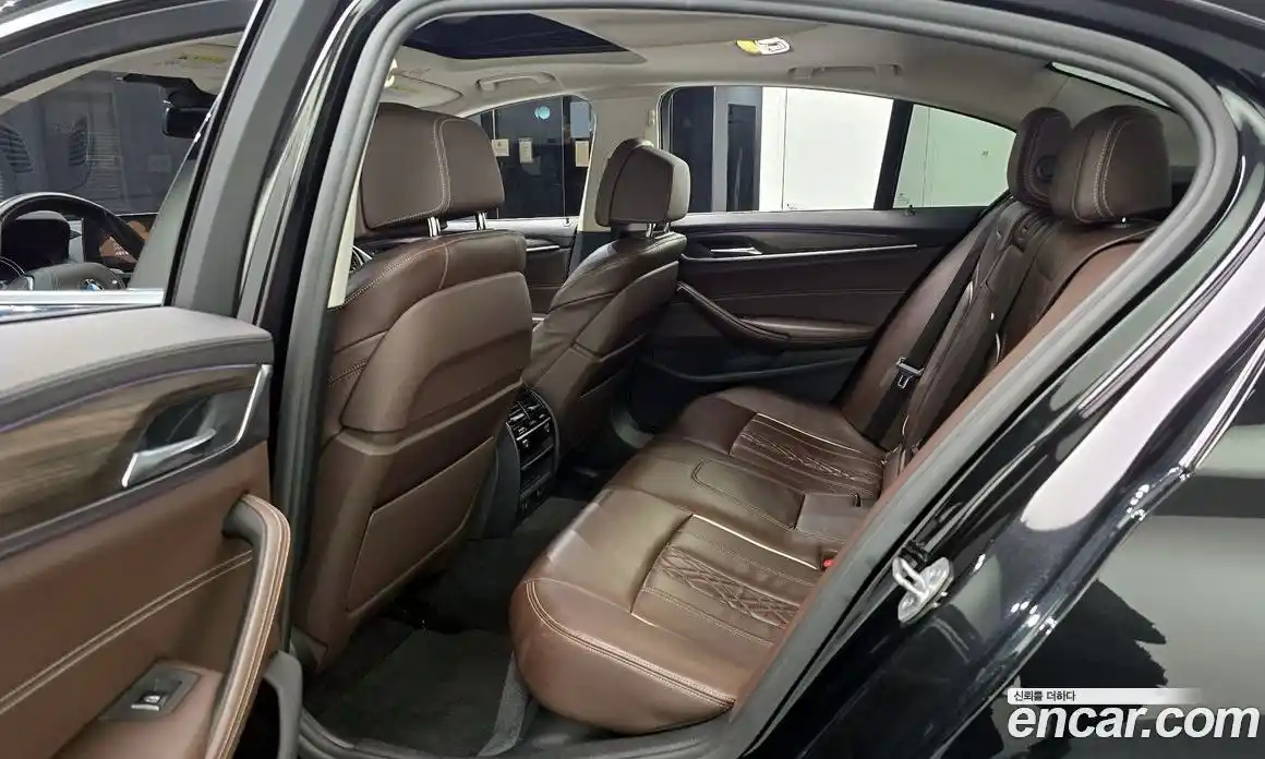 BMW 5-Series 2018 2.0 Автомат в Москве № 763360, фото 13