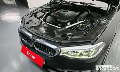 BMW 5-Series 2018 2.0 Автомат в Москве № 763360, миниатюра 6