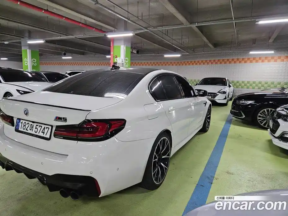 BMW M5 2023 4.4 Автомат в Москве № 763538, фото 4