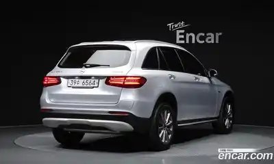 Mercedes-Benz GLC-Class 2018 2.0 Автомат в Москве № 764007, миниатюра 2