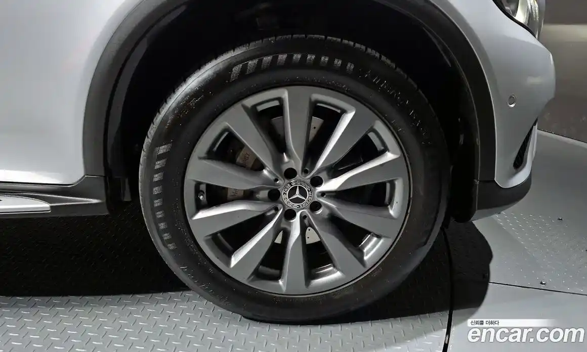 Mercedes-Benz GLC-Class 2018 2.0 Автомат в Москве № 764007, фото 5