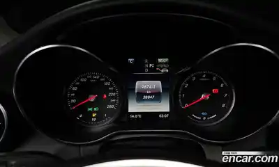 Mercedes-Benz GLC-Class 2018 2.0 Автомат в Москве № 764007, миниатюра 8