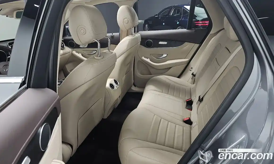 Mercedes-Benz GLC-Class 2018 2.1 Автомат в Москве № 764429, фото 12