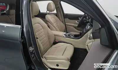 Mercedes-Benz GLC-Class 2018 2.1 Автомат в Москве № 764429, миниатюра 10