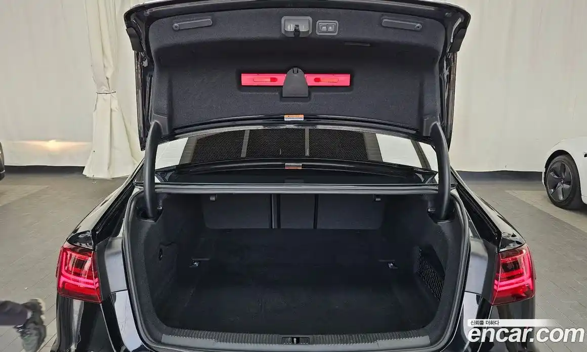 Audi A6 2018 2.0 Автомат в Москве № 765029, фото 20