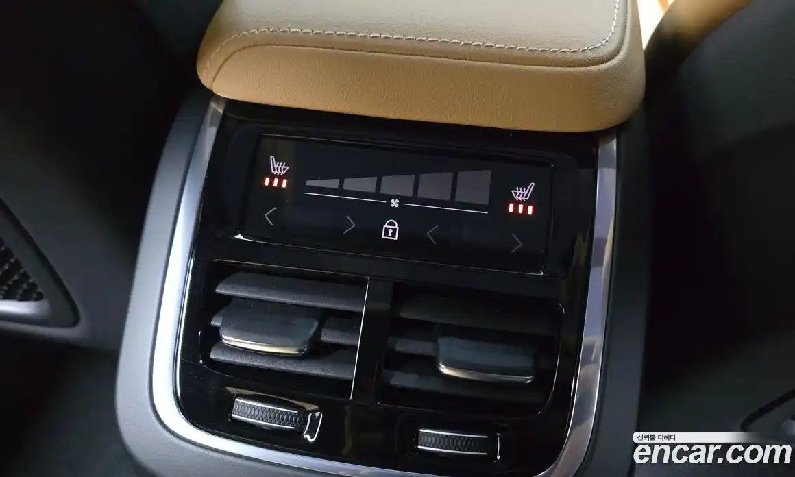 Volvo S60 2023 2.0 Автомат в Москве № 765456, фото 19