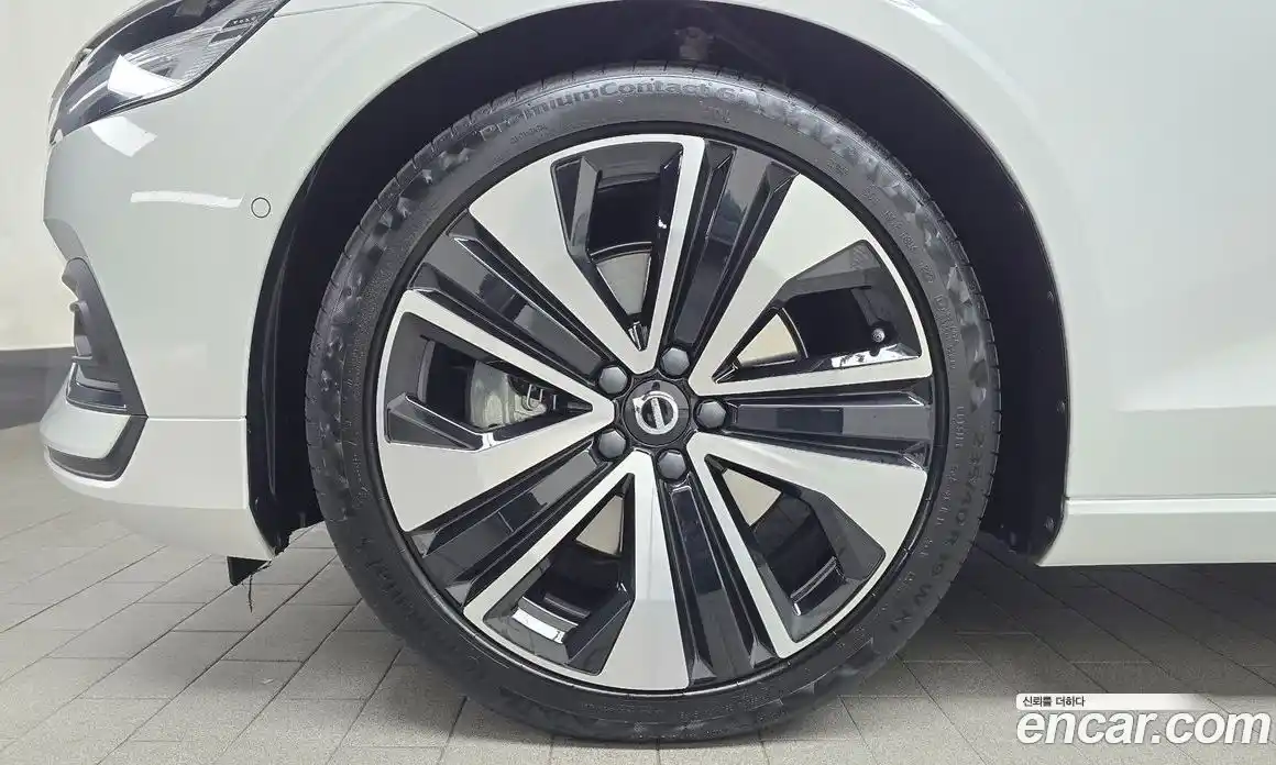 Volvo S60 2023 2.0 Автомат в Москве № 765456, фото 5