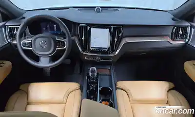 Volvo S60 2023 2.0 Автомат в Москве № 765456, миниатюра 7