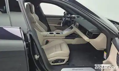 Porsche Taycan 2025 0.1 Автомат в Москве № 765527, миниатюра 11