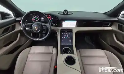 Porsche Taycan 2025 0.1 Автомат в Москве № 765527, миниатюра 7