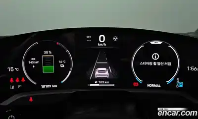 Porsche Taycan 2025 0.1 Автомат в Москве № 765527, миниатюра 8