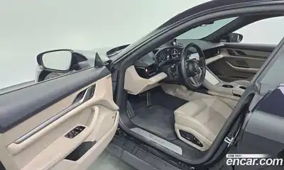 Porsche Taycan 2025 0.1 Автомат в Москве № 765527, миниатюра 10
