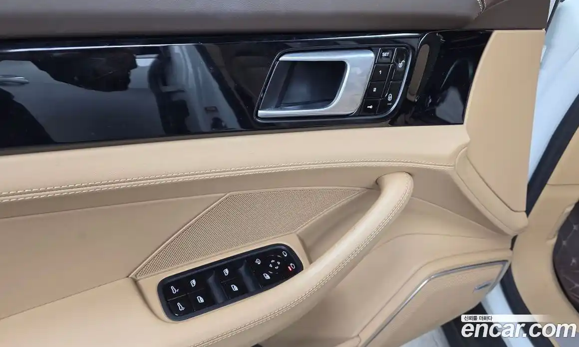 Porsche Panamera 2018 3.0 Автомат в Москве № 765574, фото 14