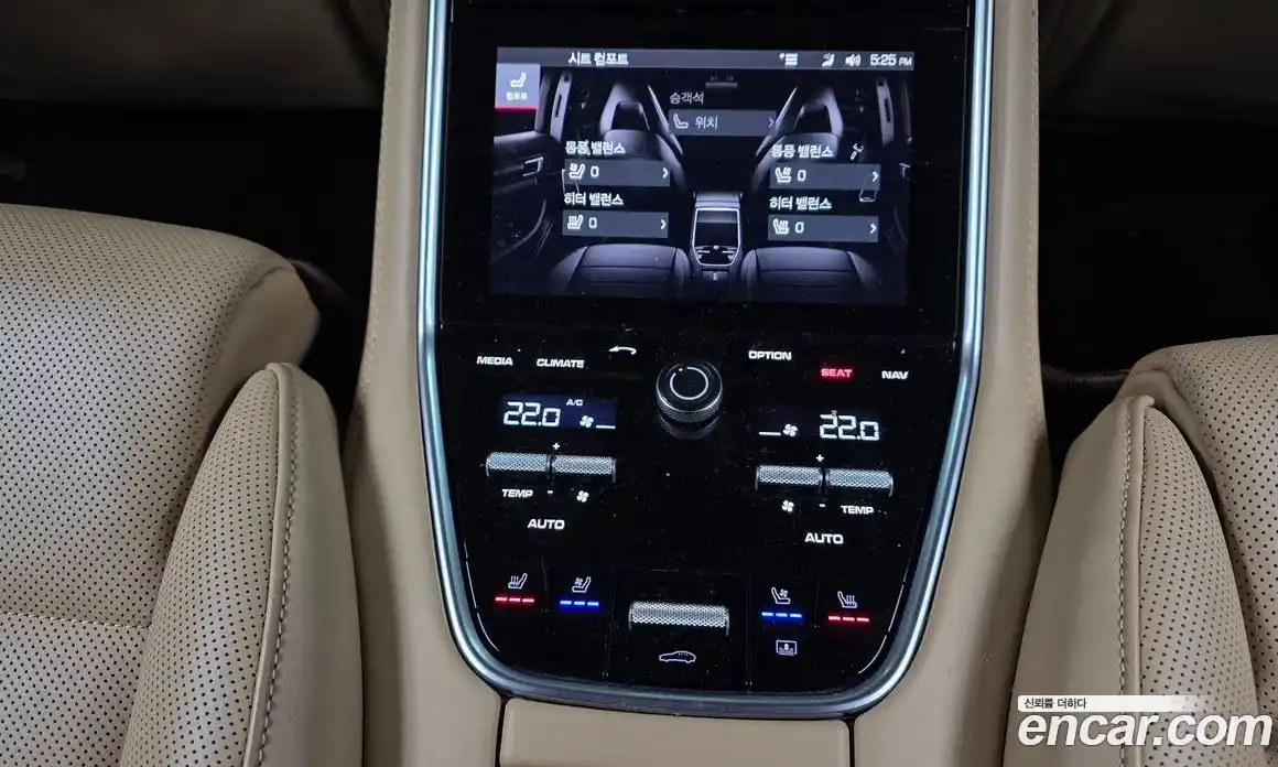 Porsche Panamera 2018 3.0 Автомат в Москве № 765574, фото 18