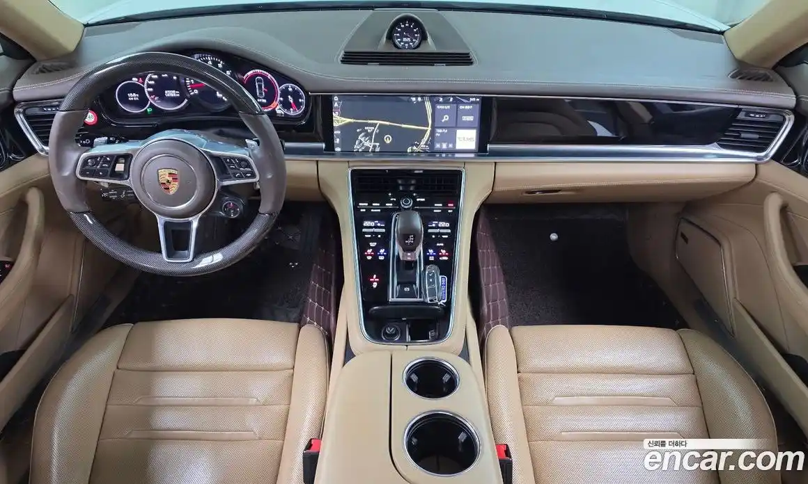 Porsche Panamera 2018 3.0 Автомат в Москве № 765574, фото 7