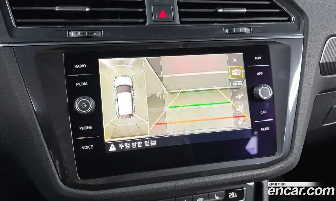 Volkswagen Tiguan 2020 2.0 Автомат в Москве № 767064, фото 15