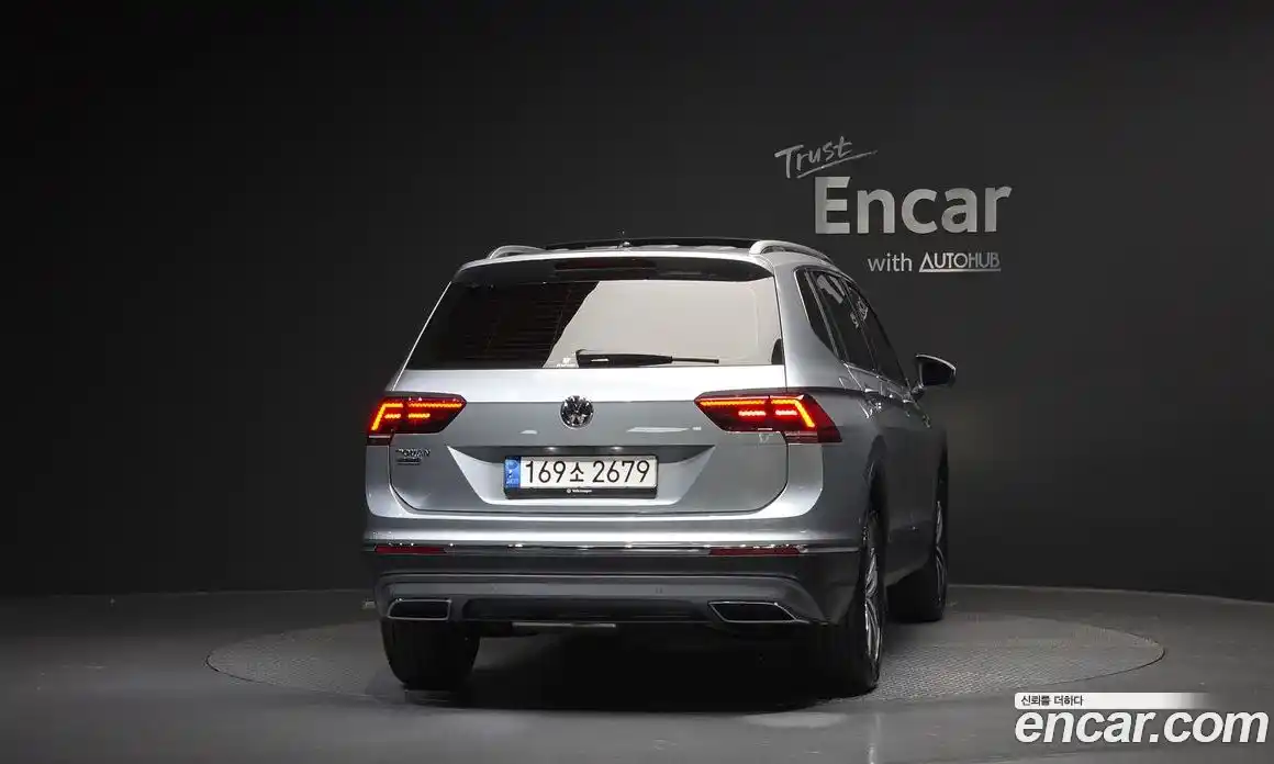 Volkswagen Tiguan 2020 2.0 Автомат в Москве № 767064, фото 4