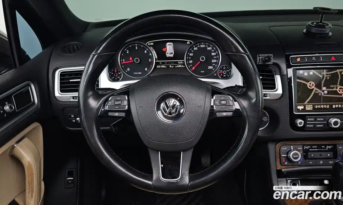 Volkswagen Touareg 2016 3.0 Автомат в Москве № 767203, фото 13