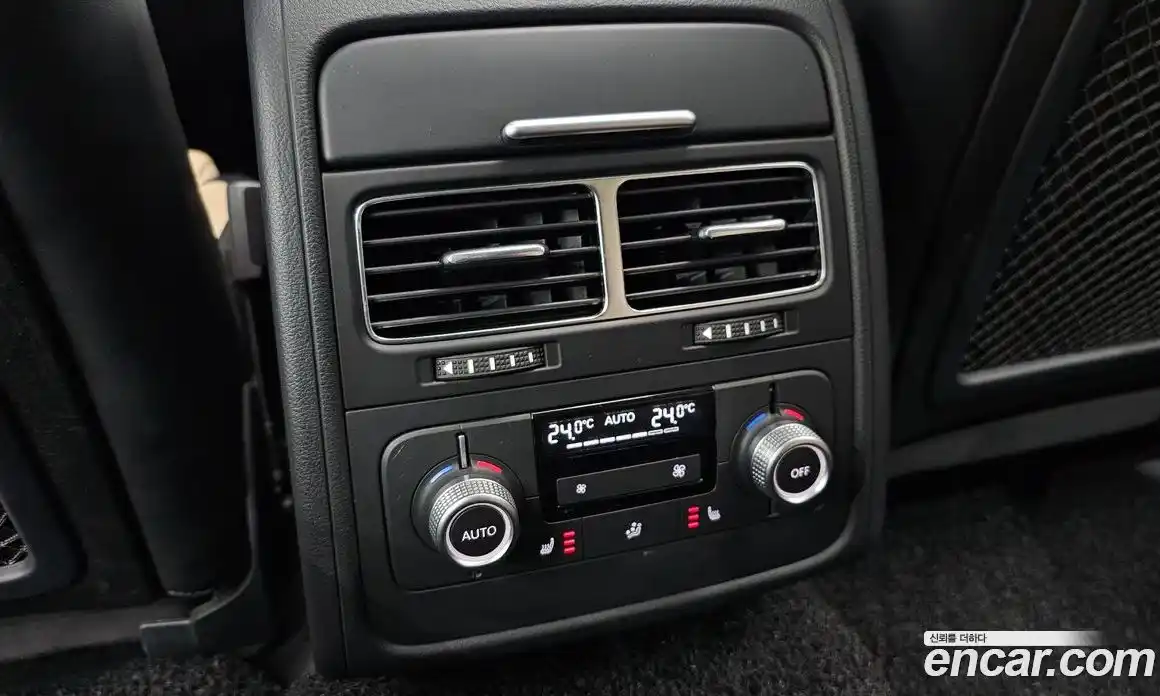 Volkswagen Touareg 2016 3.0 Автомат в Москве № 767203, фото 19