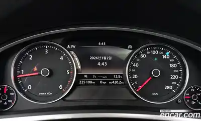 Volkswagen Touareg 2016 3.0 Автомат в Москве № 767203, миниатюра 8