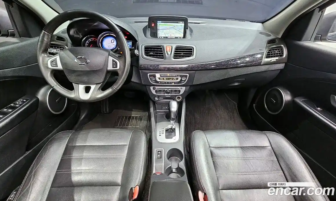Renault SM3 2014 1.6 гидро в Москве № 106033, фото 7