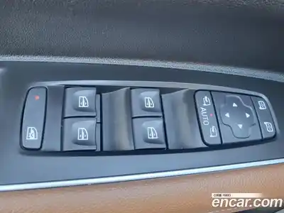 Renault QM6 2023 2.0 Автомат в Москве № 107324, миниатюра 5