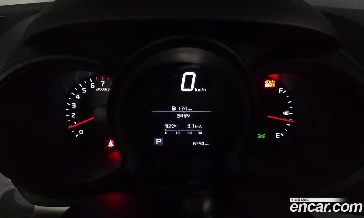 Kia Ray 2022 1.0 гидро в Москве № 114675, фото 8