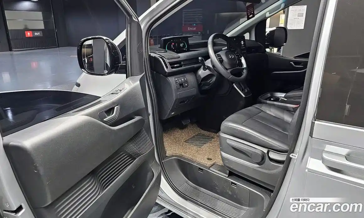 Hyundai Staria 2025 1.6 гидро в Москве № 119385, фото 11