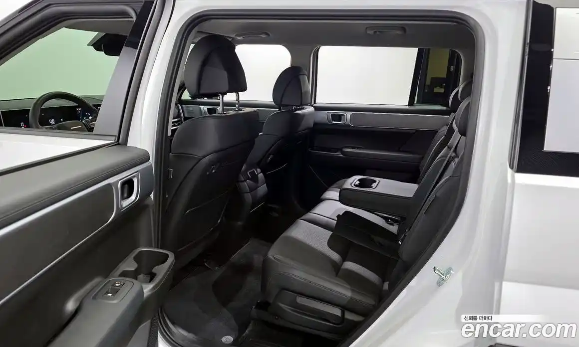 Hyundai Santa Fe 2025 1.6 Автомат в Москве № 119530, фото 11