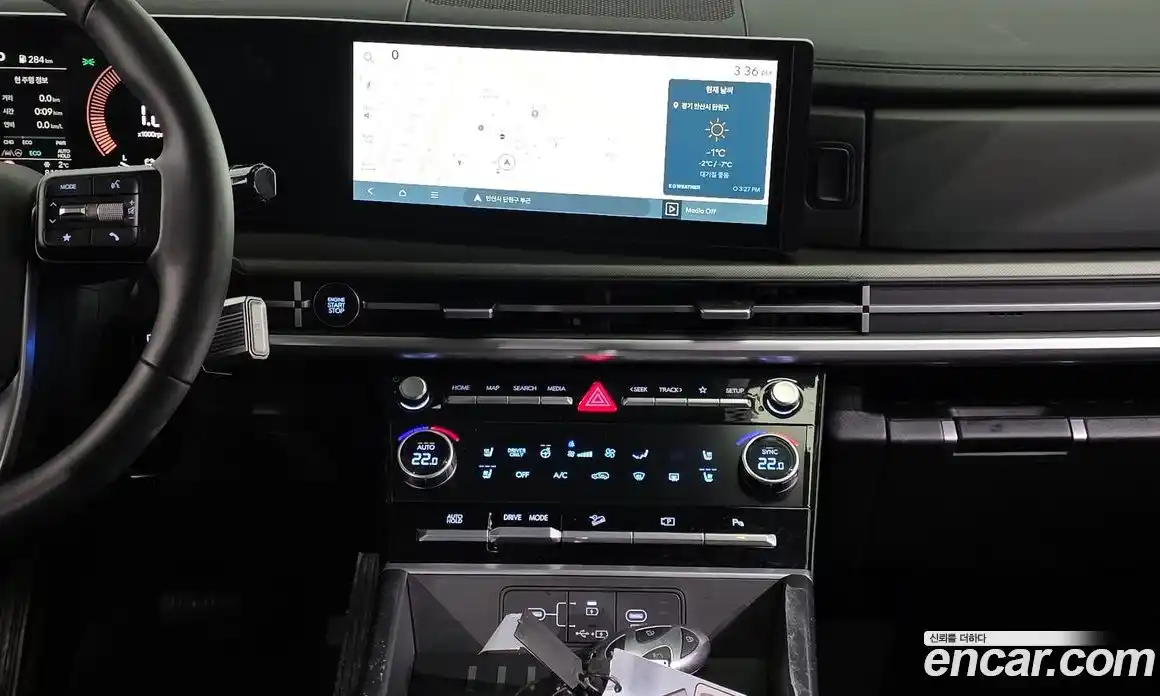 Hyundai Santa Fe 2025 1.6 Автомат в Москве № 119530, фото 19