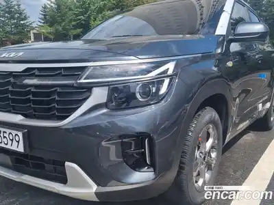 Kia Seltos 2024 1.6 Автомат в Москве № 121308, миниатюра 2