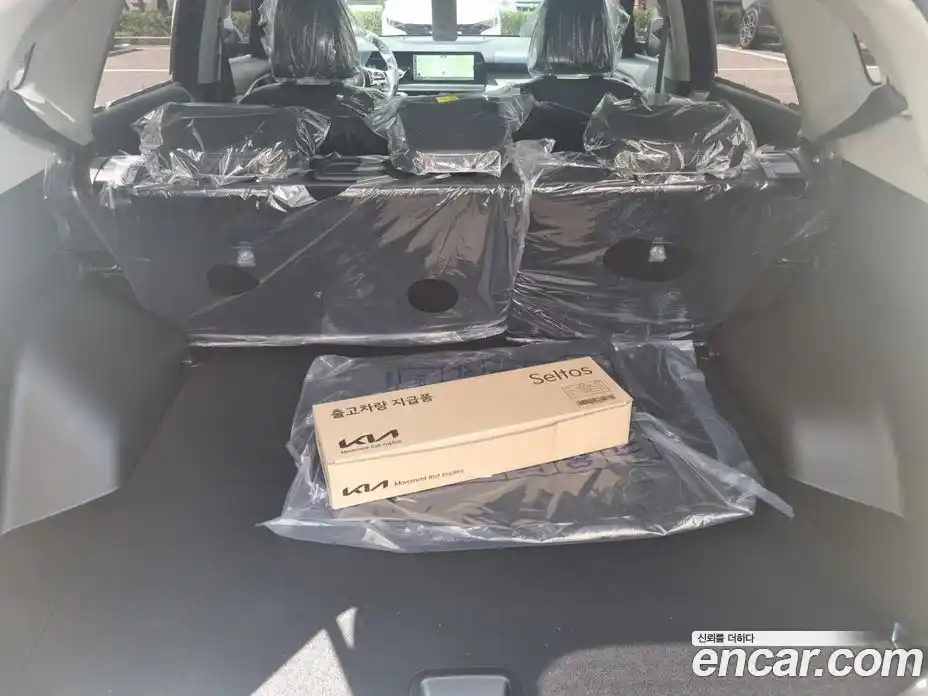 Kia Seltos 2024 1.6 Автомат в Москве № 121308, фото 10