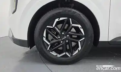 Kia Canival 2024 2.2 гидро в Москве № 131537, миниатюра 5