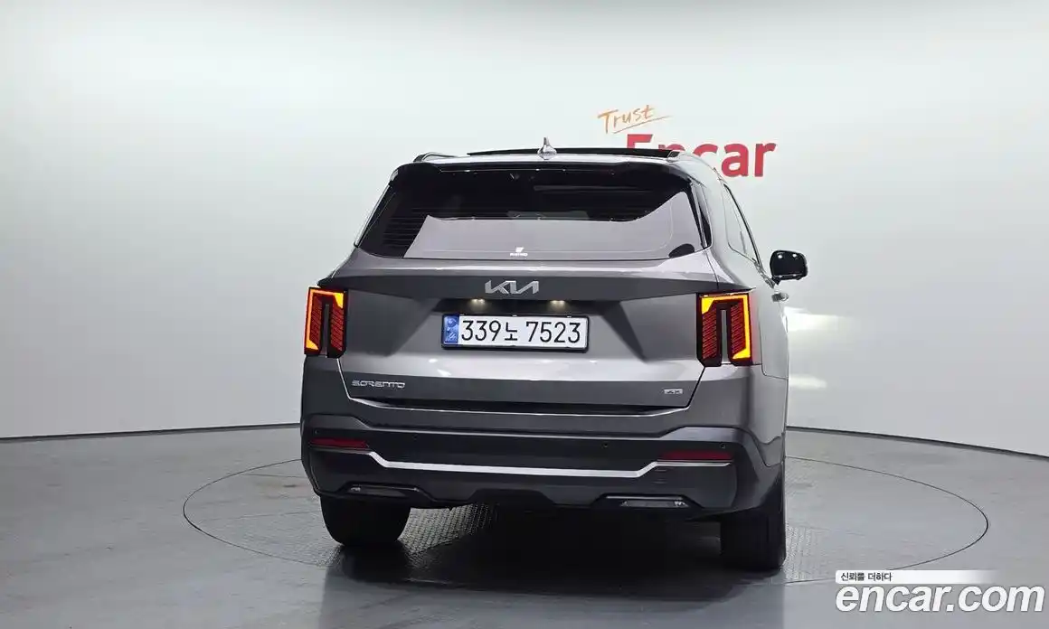 Kia Sorento 2023 2.5 гидро в Москве № 132501, фото 4