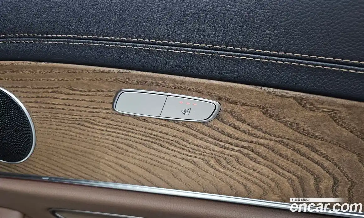 Mercedes-Benz E-Class 2023 2.0 Автомат в Москве № 141344, фото 18