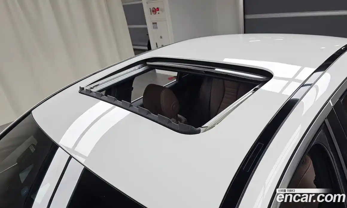 Mercedes-Benz E-Class 2023 2.0 Автомат в Москве № 141344, фото 19