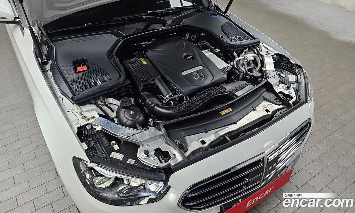 Mercedes-Benz E-Class 2023 2.0 Автомат в Москве № 141344, фото 6