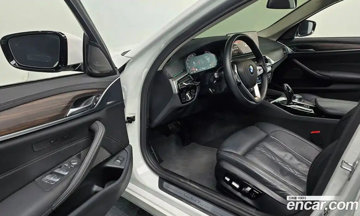 BMW 5-Series 2023 2.0 Автомат в Москве № 155105, фото 11