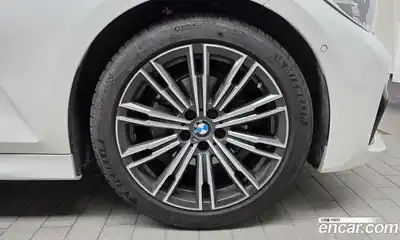 BMW 3-Series 2022 2.0 Автомат в Москве № 156953, миниатюра 5