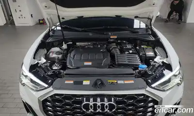 Audi Q3 2023 2.0 Автомат в Москве № 162942, миниатюра 6