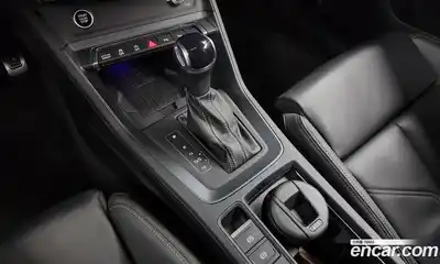 Audi Q3 2023 2.0 Автомат в Москве № 162942, миниатюра 9