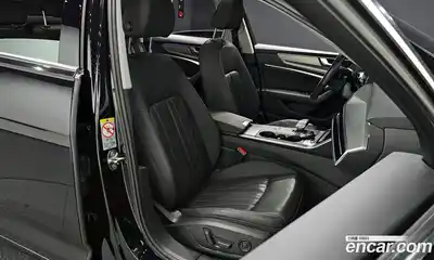 Audi A6 2020 2.0 Автомат в Москве № 163177, миниатюра 10