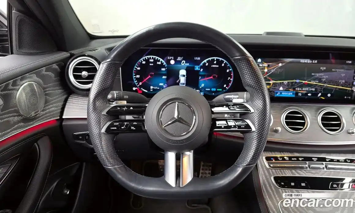 Mercedes-Benz E-Class 2021 2.0 Автомат в Москве № 195136, фото 13