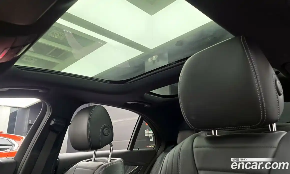 Mercedes-Benz E-Class 2021 2.0 Автомат в Москве № 195136, фото 18