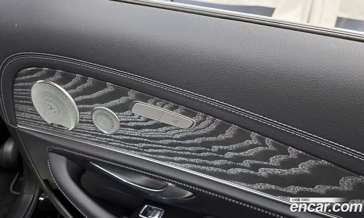 Mercedes-Benz E-Class 2021 2.0 Автомат в Москве № 195136, фото 19